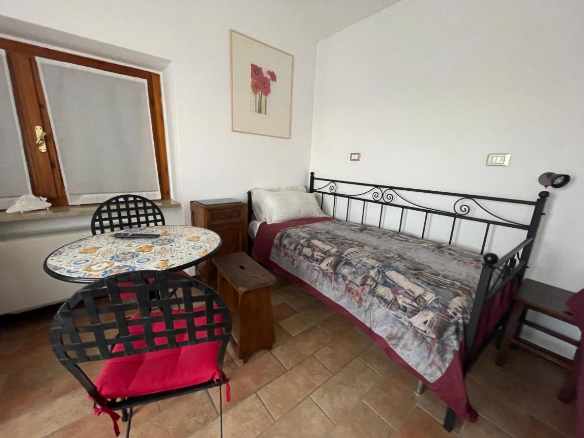 C'Era Una Volta B&B เปรูจา ภายนอก รูปภาพ